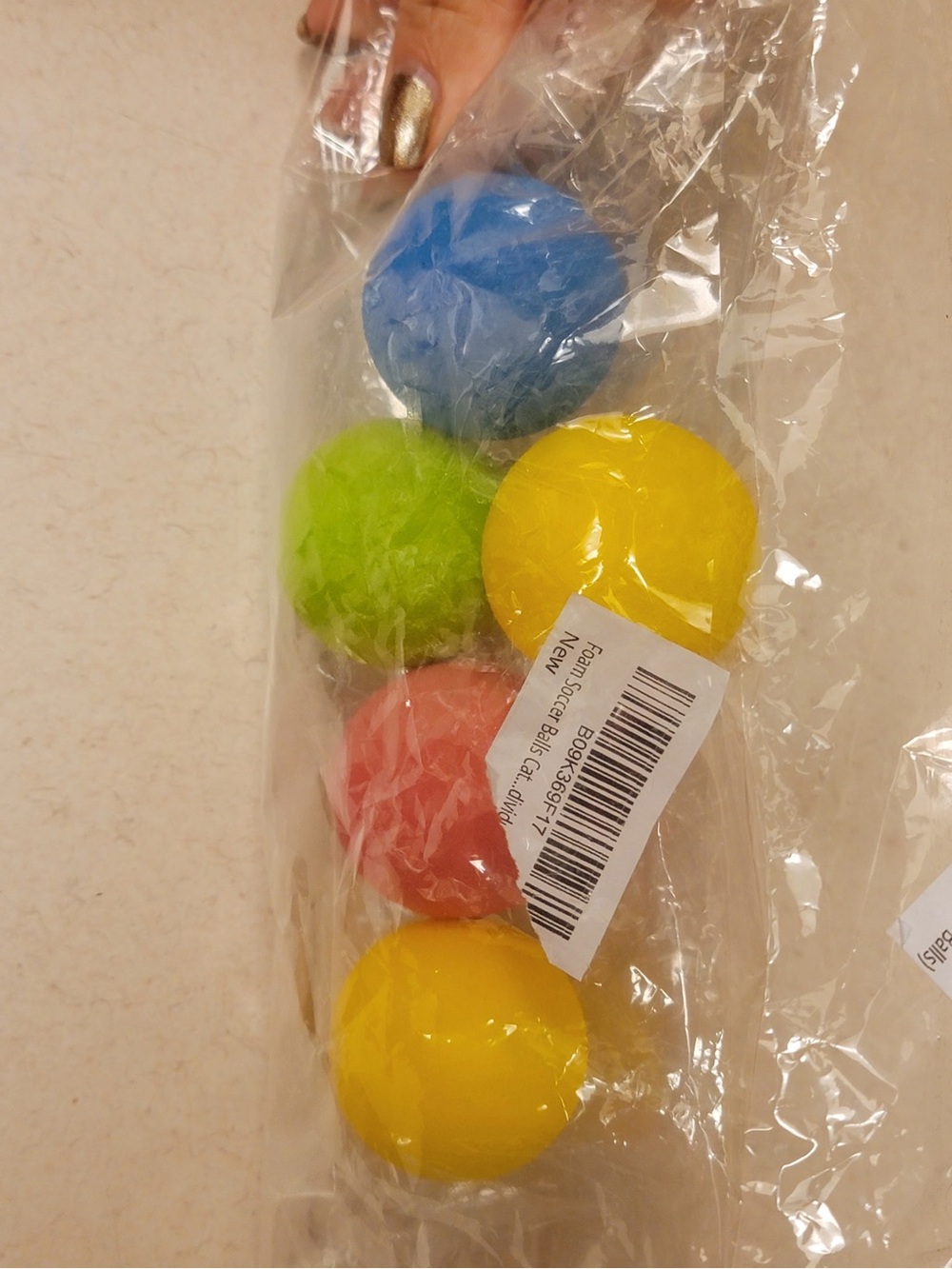 Colorful Cat Play Balls - 5-Pack (Blue, Green, Yellow, Red)
